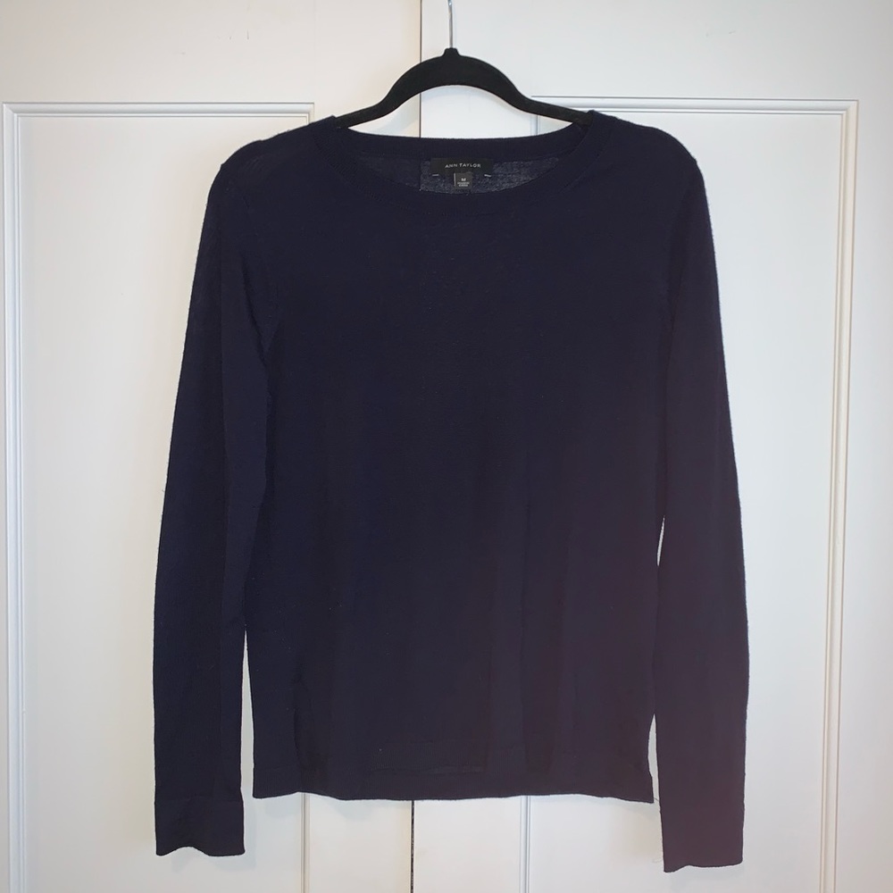 🔥SALE🔥 Ann Taylor Light Knit Sweater